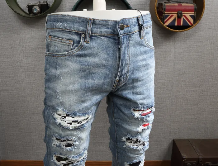 Patches Detail Biker Fit Jeans Men Slim Motorcycle For Mens Vintage Distressed Denim Jean Pants