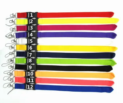 12 Farben universelles Blanko-Lanyard erhältlich, Halsband, Ausweis für Handy, Schnur, Schlüsselanhänger, Halsband