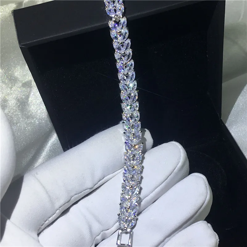 Carreira Feminina Flor forma pulseira 5A cubic zirconia Branco Gold Filled Engagement pulseiras para casamento mulheres accessaries