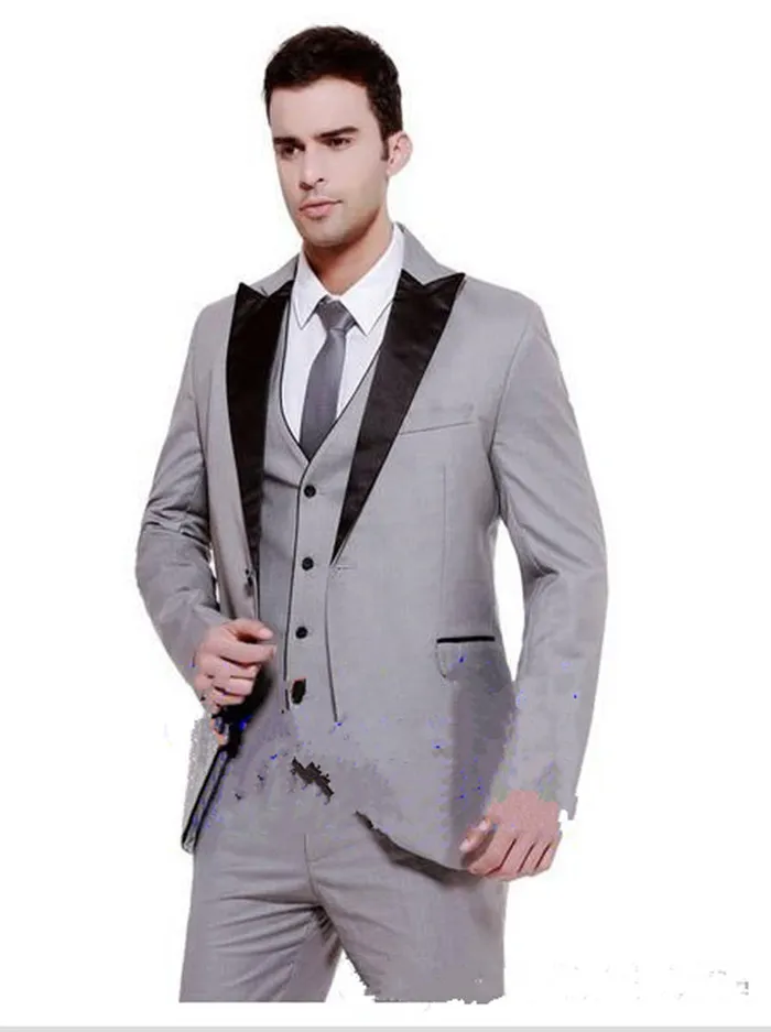 New Hot Sale One Button Light Grey Groom Tuxedos Peak Lapel Groomsmen Mens Wedding Dresses Prom Suits (Jacket+Pants+Vest+Tie) 1517