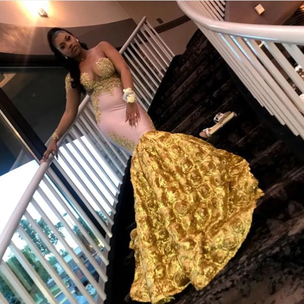 Sexy Pink Long Sleeve Backless Prom Dresses 2019 One Shoulder Gold lace Appliques Long Floral Mermaid Formal Party Dresses Women