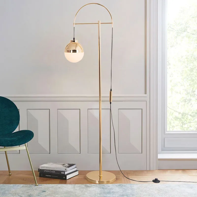 Modern Minimalist LED Floor Lamps 110-220V Nordic Standing Lamps Gold Iron Luxury Bedroom Bedside Lamp Study Office Light