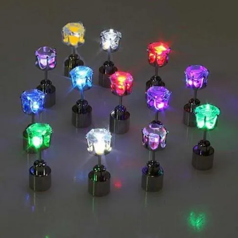 Stadniny Kolczyki Hurtownie 1 PC Kobiety Mężczyźni Punk Rock Led Bling Light Up Kolczyki Ucha Studia Party Biżuteria Prezent Kanał Kolczyki