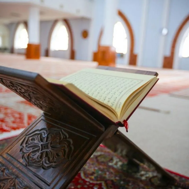 Estantería mediana de madera Eid al-fitr estantería de almacenamiento de libros para musulmanes musulmanes islámicos la nacionalidad Hui