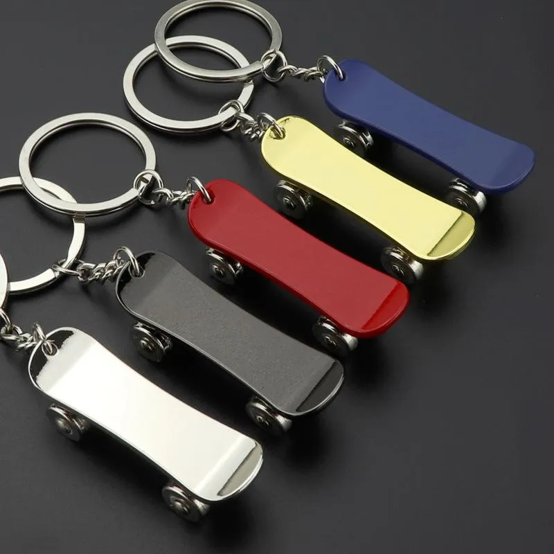 Skateboard Key Chain Metal Keychain New Scooter Advertising Promotional Gifts Key Ring Keyring Pendant Car Key Holder 5 Colors