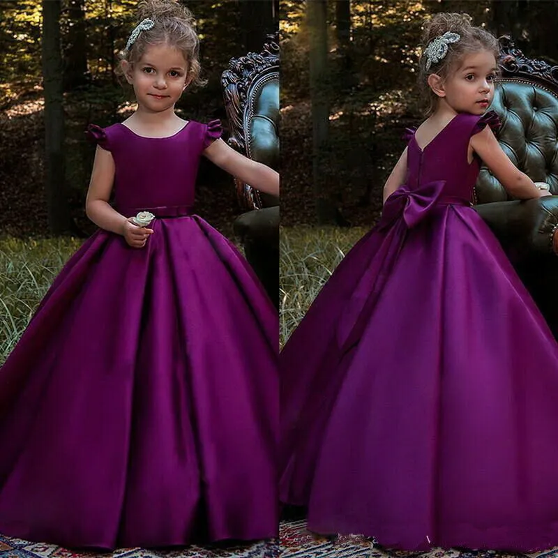 Jewel Little Girls Applique robe de princesse nœud à l'arrière Sweep train fleur Robes enfants Birthday Party Dress New arrivée