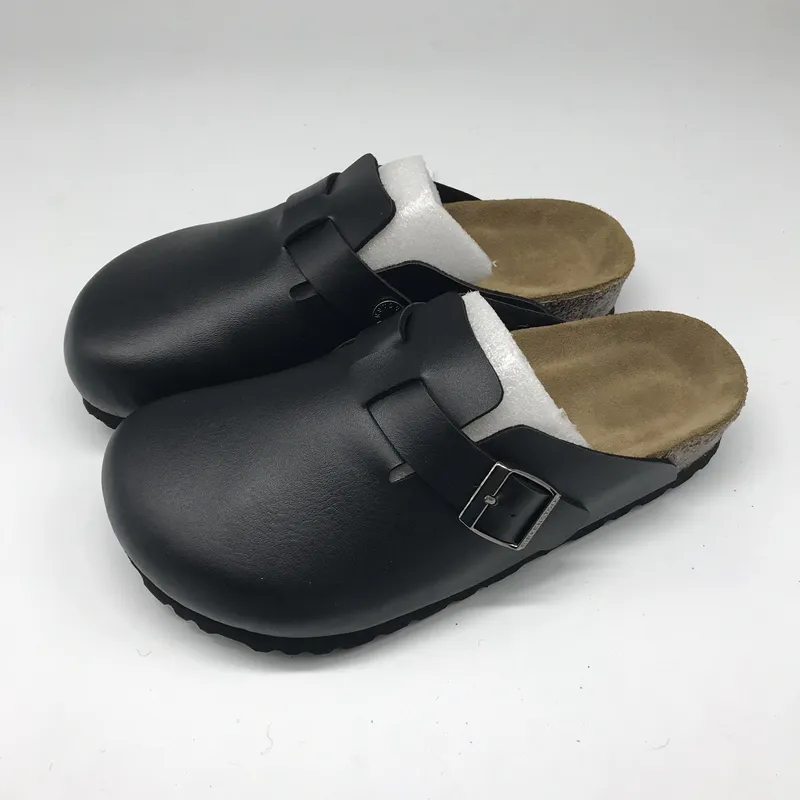 Hot Sale-Clogs dla kobiet Mężczyźni PU Leather Made Boston Clogs Kapcie Unisex Berks Miękka krotka Clog Solid Color