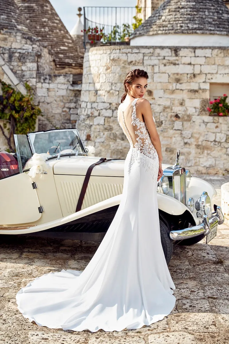 Mermaid Wedding Dresses Backless Satin Lace Appliques Sweep Train Bridal  Gowns