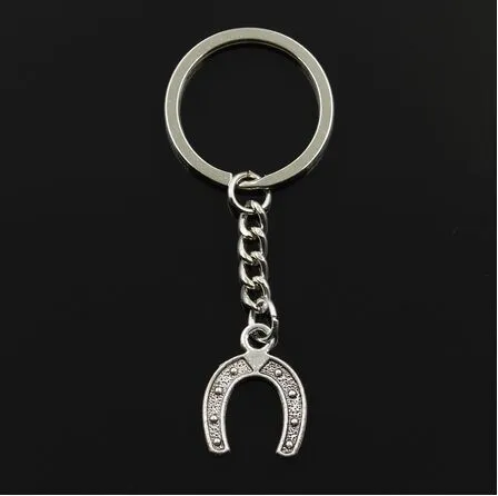 trasporto libero Adatti 20pcs / lot Keychain dell'anello chiave gioielli in argento placcato argento placcato ferro di cavallo U fascini accessori chiave