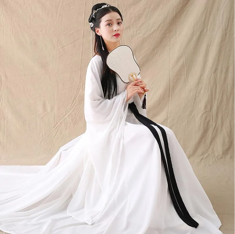 Chinese folk dance clothes Oriental Girl White Costume Ancient China Fairy Hanfu Dress East Asian Style Fresh Elegant Sword Lady