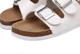 Hot Sale-des Double Buckle Clogs Kvinnor Slip på Flip Flops Flats Sko