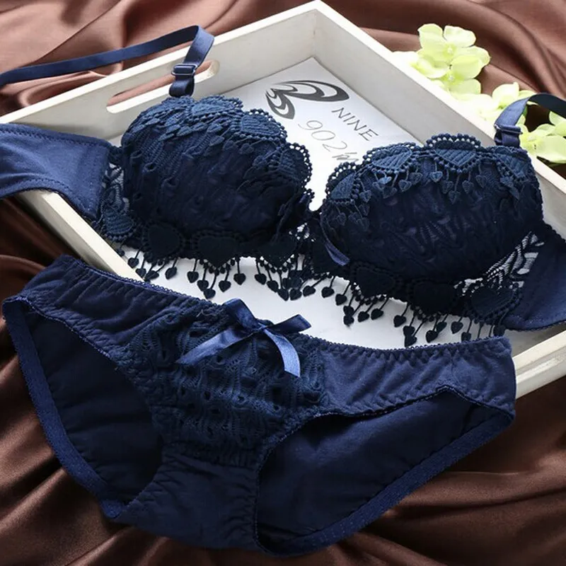  Push Up Bra and Panties Set for Women Floral Lace Bra Underwire  Full Coverage Bra and Knickers Set Plus Size Lingerie Set(Size:70A,Color:Black)  : Clothing, Shoes & Jewelry