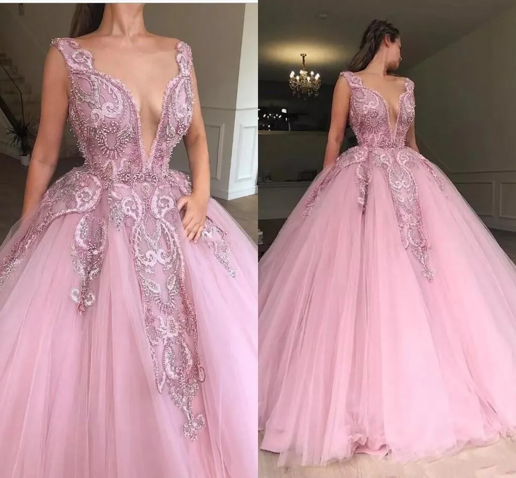 2024 Sexy Ball Gown Quinceanera Dresses Sheer Neck Lace Appliques Beaded Tulle Illusion Puffy Sweet 16 Party Plus Size Prom Evening Gowns 403