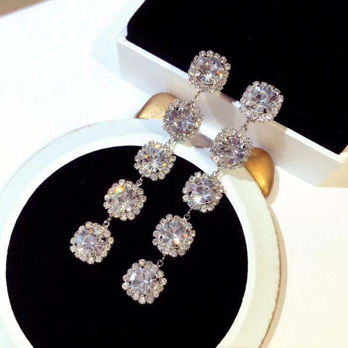 Super glittering ! new ins luxury designer diamond rhinestone zircon exaggerated dangle chandelier stud fashion earrings for woman girls