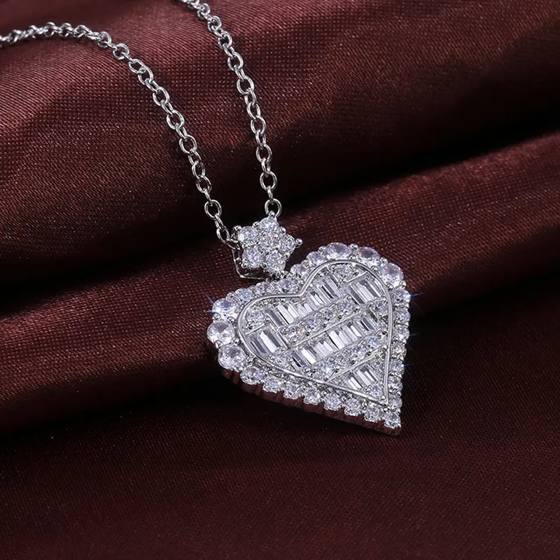 Bling Bling Zircon Coeur Collier Femmes Strass Coeur Pendentif Collier Bijoux Cadeau pour Amour Accessoires De Mariage