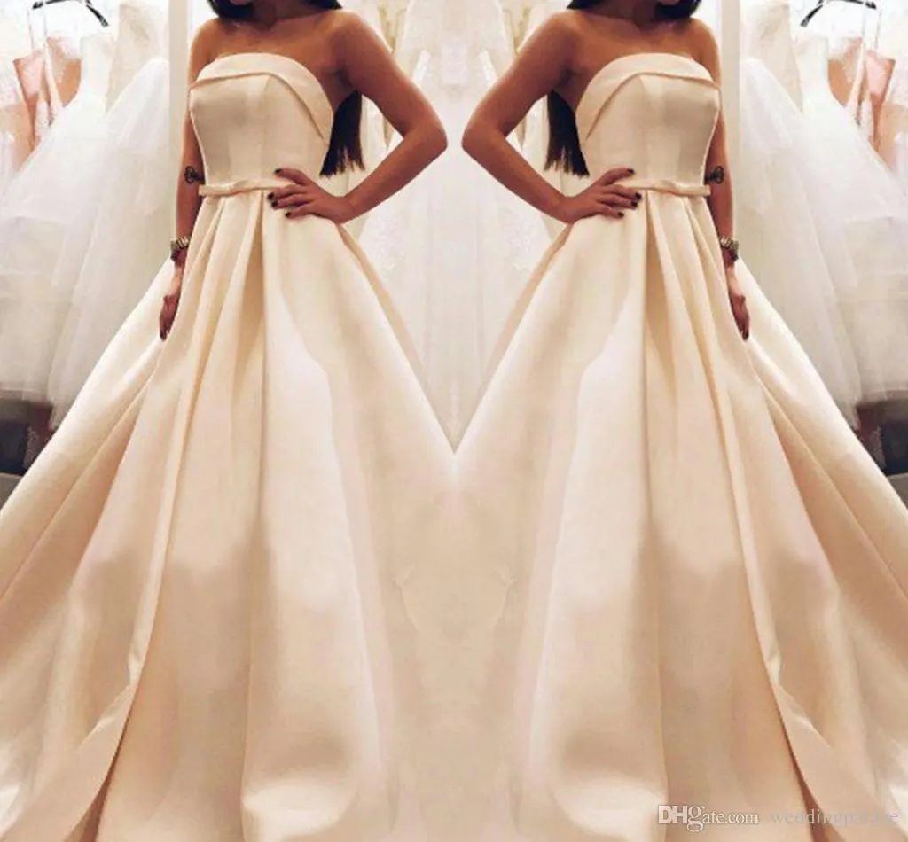 Vestidos De Boda De Talla Grande: Elegante Vestido De Novia Sin