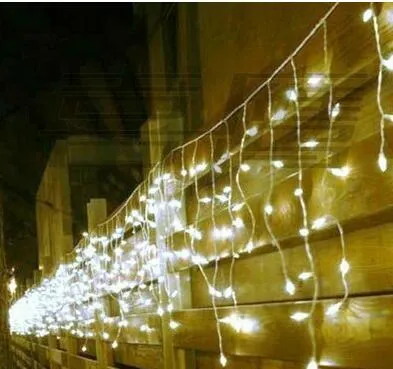 Lampada a tenda 320LED lampeggiante 10m * 0.65m LED Lampade a LED Stringa Stringa Tenda Icicle Natale festival luci AC 110V-220V Spedizione gratuita