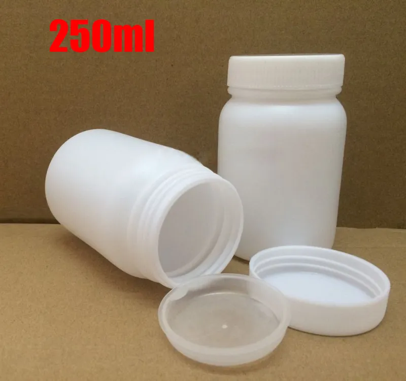 1 Liter Glass Sports Bottle w/ 65mm Plastic Cap & Protective Sleeve
