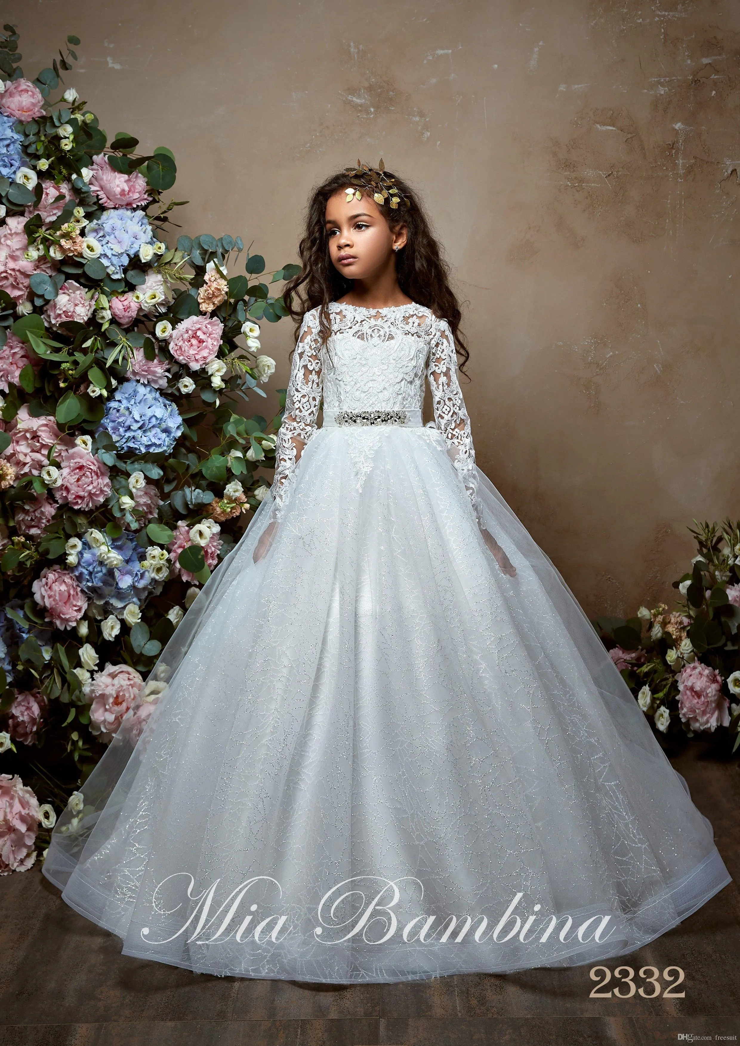 wedding dress soft pink Flower Appliqued Light Pink Wedding Dresses with Chapel Train apd1781
