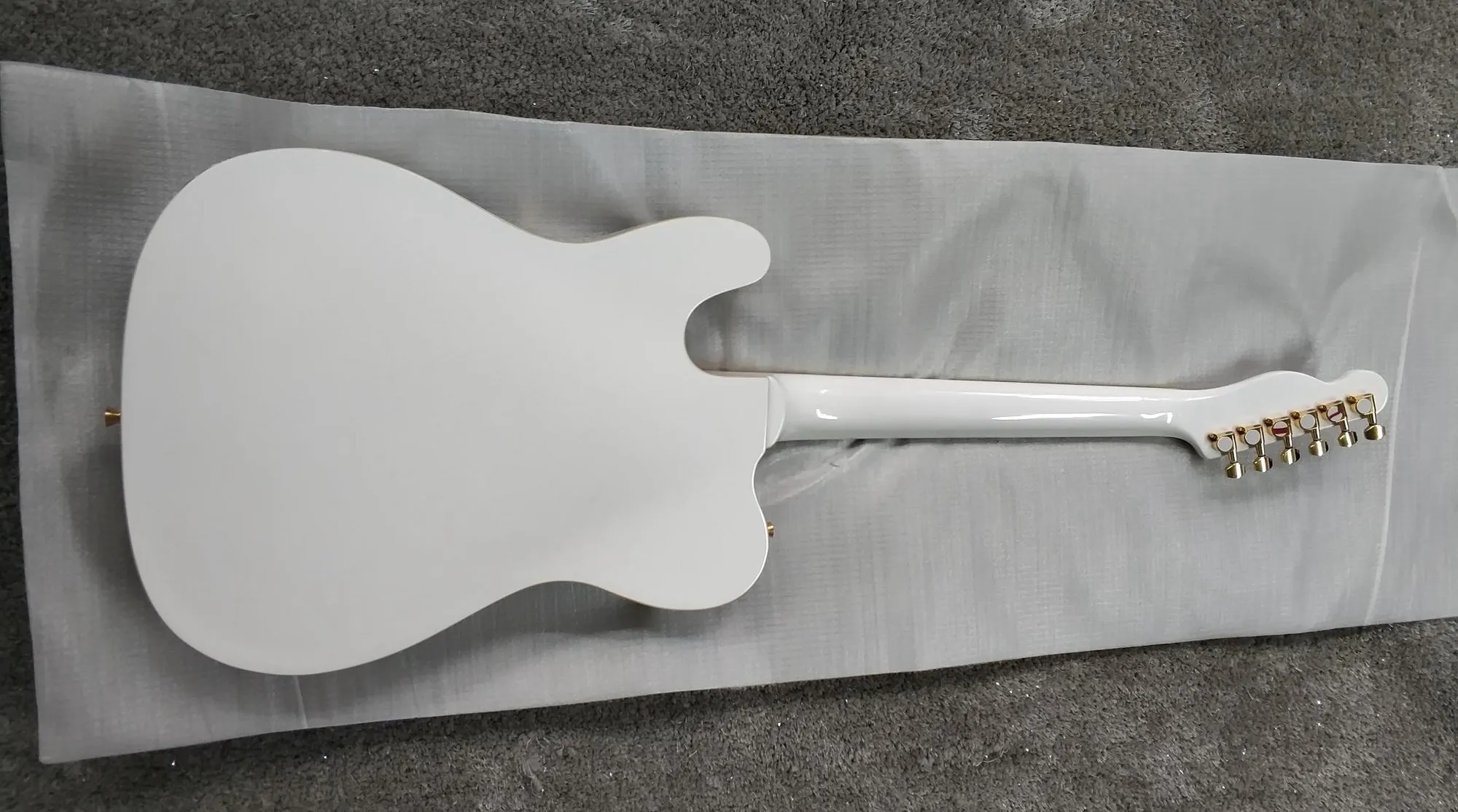 TeleGretscher Paul Waller White Jazz Electric Guitar Semi