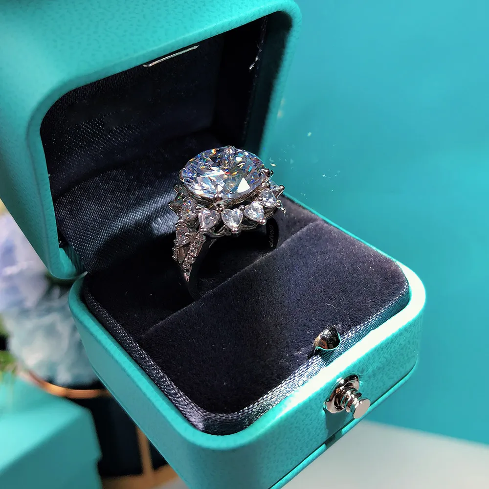 S925 Anello Di Fidanzamento Con Goccia In Argento Sterling Donne Anello Cubico Di Solitario Zirconia Con Cornine Spedizione Gratuita Imitazione Rhodium Placcata Stile Sudamericano Regalo Di San Valent...