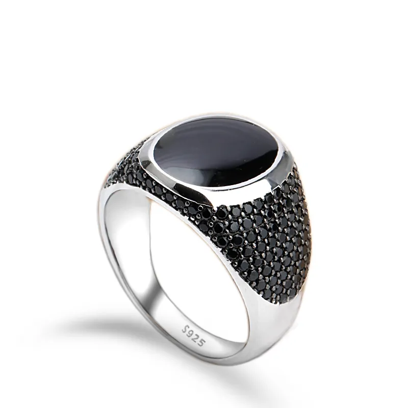925 Sterling Silver Black Emalj Ringar med Svart Cubic Zirconia Stones Unik Vintage Ring För Män Kvinnor Unisex Fashion Smycken C19041203