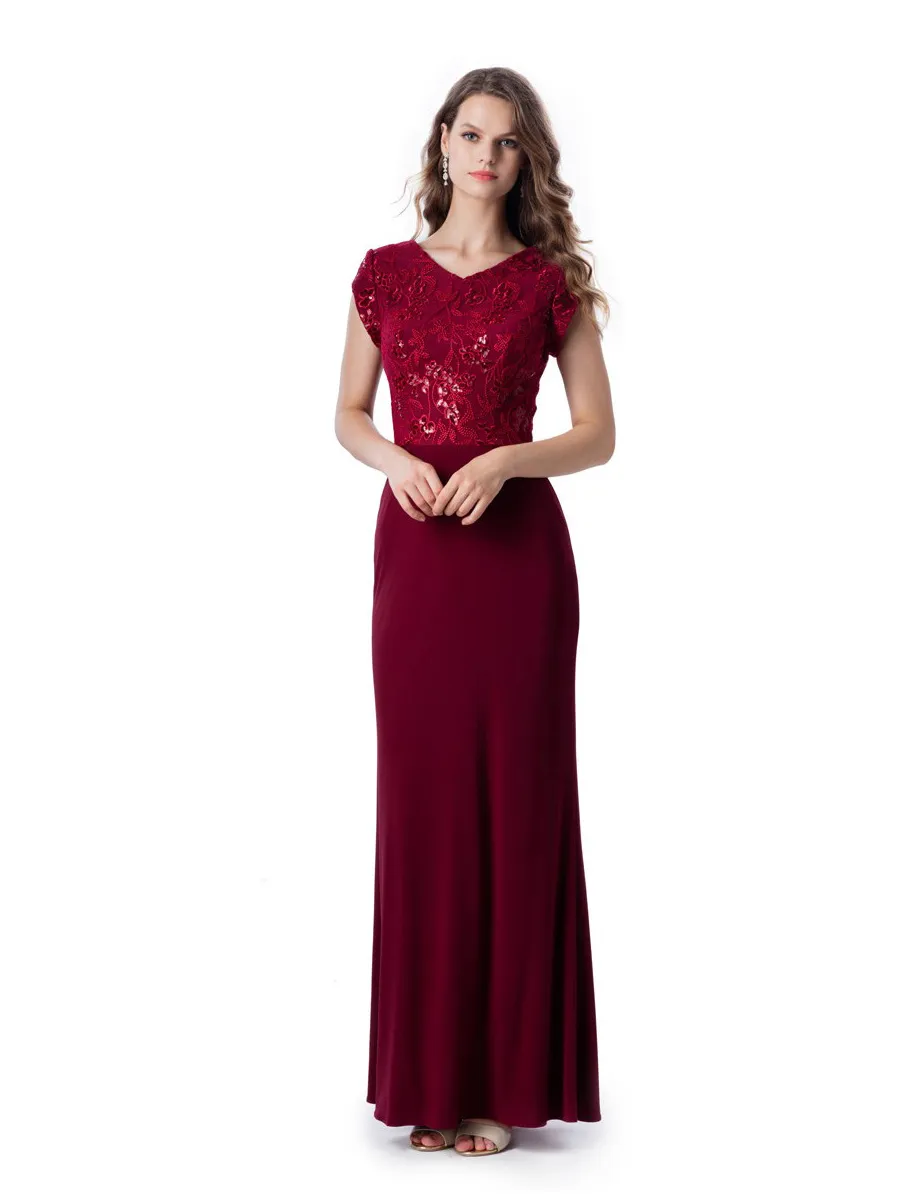 Burgundy Lace Stretch Fdy Modest Prom Klänningar med Cap Sleeves V Neck Golv Längdskivor Kvinnor Modest Kvällar Möjlig Skräddarsy