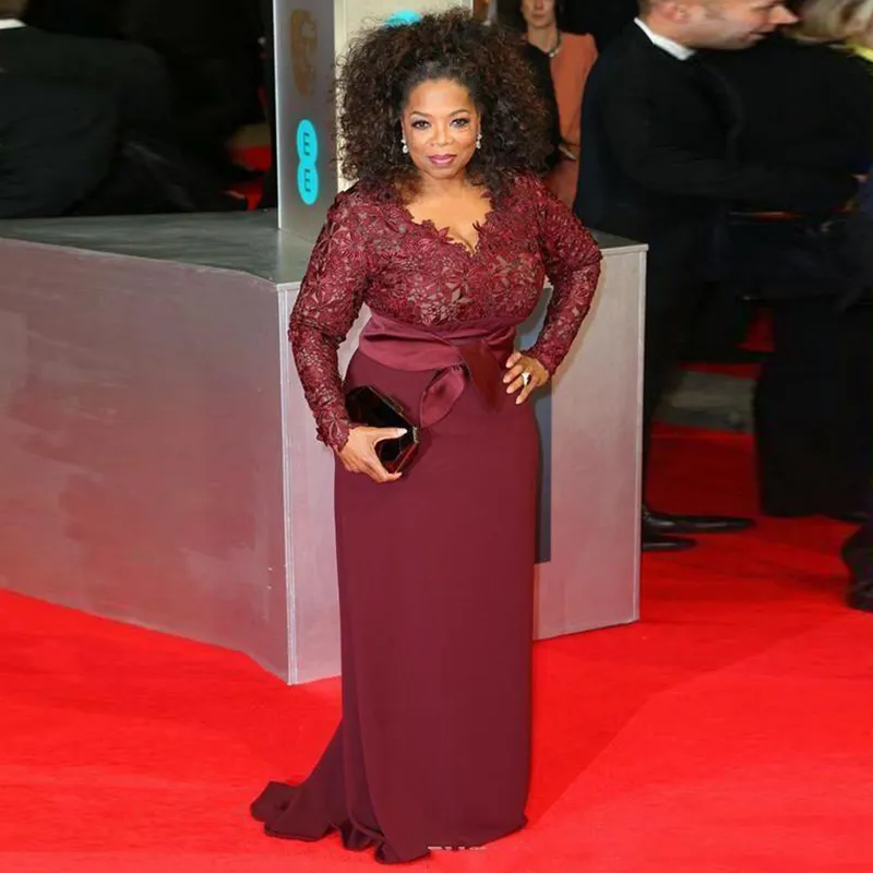 Oprah Winfrey Burgundy Long Sleevesレースの花嫁のガウンのイブニングパーティードレスカスタムプラスサイズの有名人レッドカーペットガウン