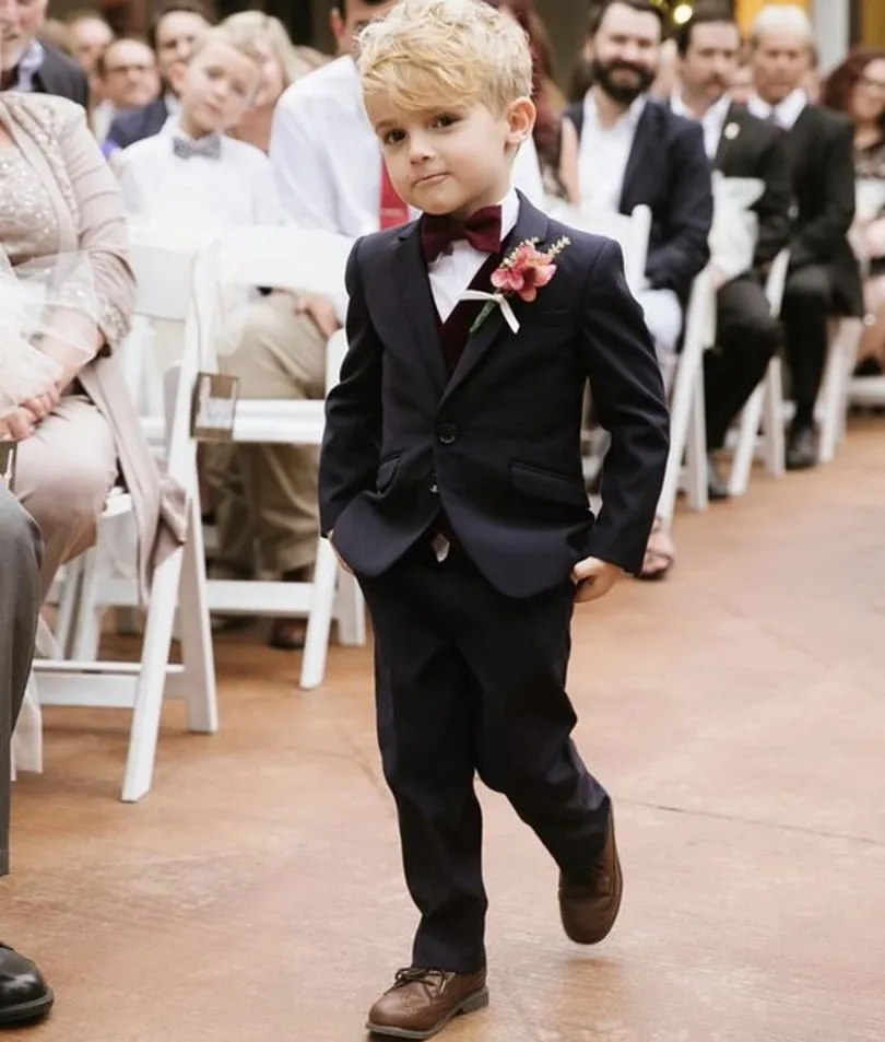 Schwarzer Ringträger-Jungen-Smoking für formelle Kleidung für Kinder für Hochzeit am Strand, Kinderanzug, Jungen-Set (Weste + Hose + Weste + Schleife) nach Maß B123