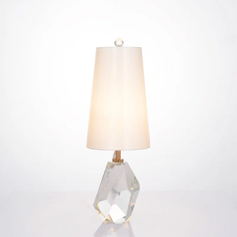 New Arrival Nowoczesne światło stołowe z białą abażur Dobre K9 Clear Crystals Lampa stołowa Lampa biurkowa do sypialni Oświetlenie dekoracji