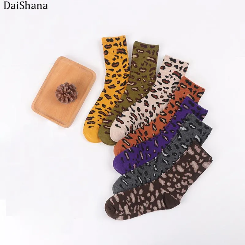 Daishana Harajuku Nouvelles femmes chaussettes de léopard céréales élégantes chaussettes en vrac automne hiver coréen leur chaussette de loisirs
