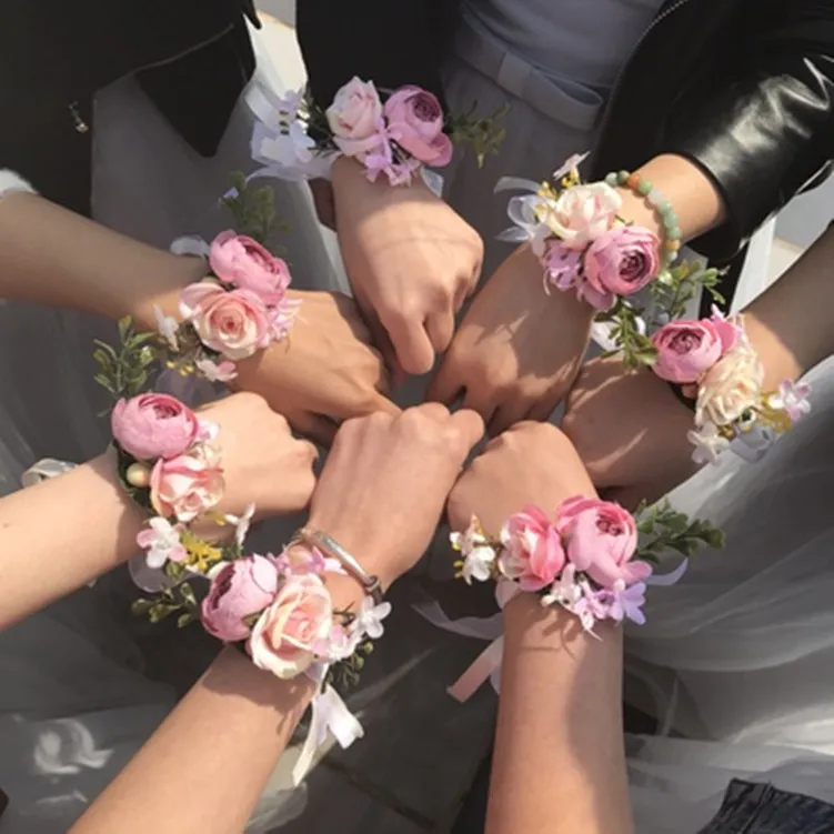 Weding Wrist Corsage Bridesmaid Wrist Flowers Wedding Flowers Wedding Party Supplies F rgglada Mixes F rger