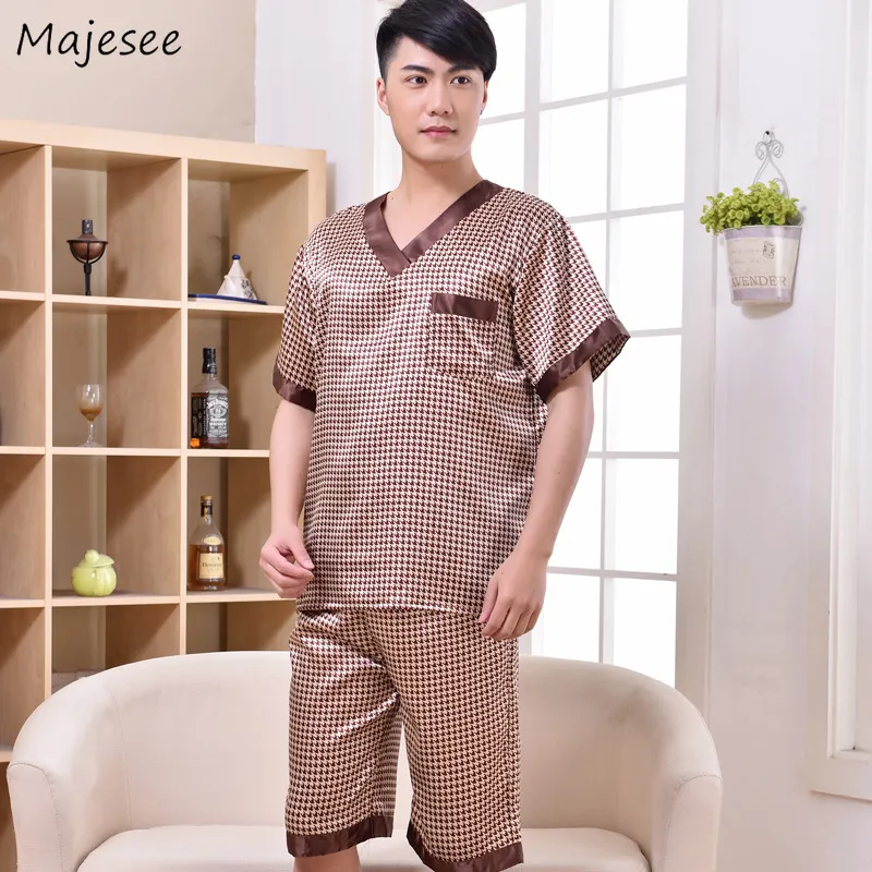Pyjamas sätter män v-ringade fickor fritid dagligen tunn andas mjuk siden mjuk enkel hemkläder herrar sommaren hög kvalitetsset