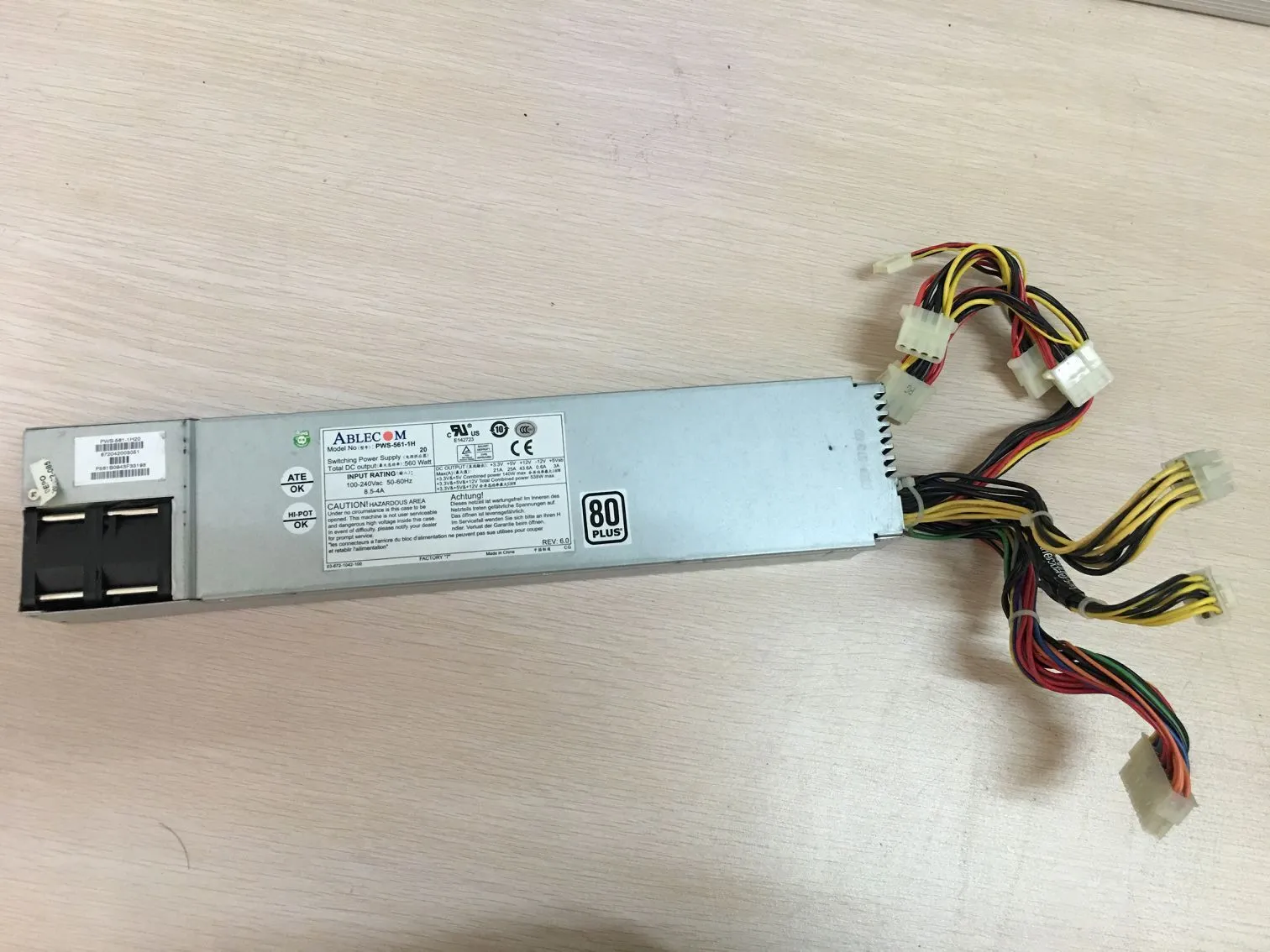 PWS-561-1H 560W Fonte de alimentação PSU para NF280D testado em funcionamento