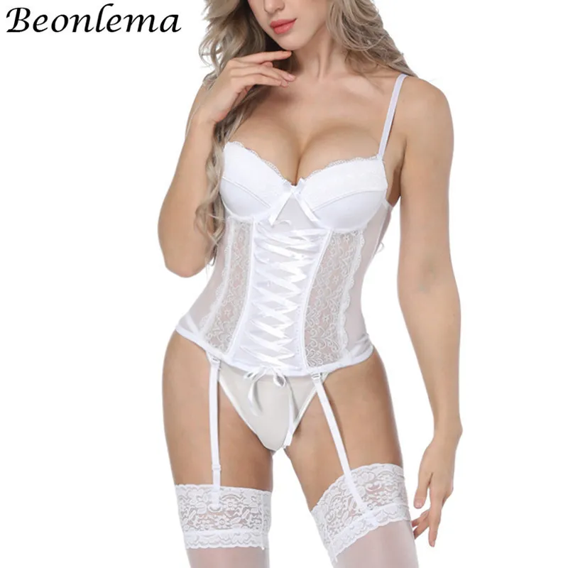 Домина дәретханадан кейін анусты жалауға мәжбүр болды