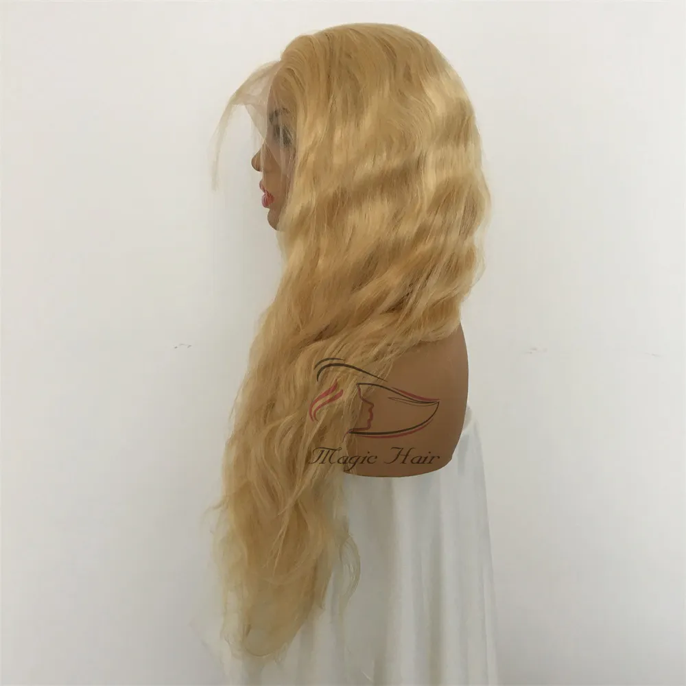 Perruques de cheveux humains pleine dentelle perruques de cheveux humains brésiliens blond clair couleur 613 # vague de corps épaisse sans colle perruques avant de dentelle avec des cheveux de bébé