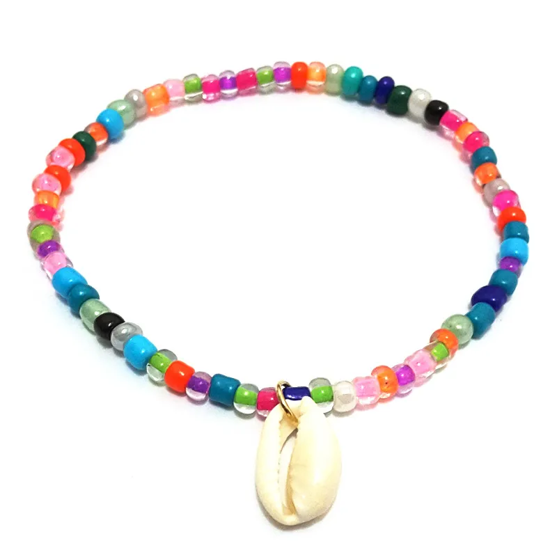 Cavigliere con perline di fascino classico romantico fatto a mano in conchiglia di Boemia per le donne Gioielli colorati con braccialetto di cavigliera in rilievo da spiaggia estiva