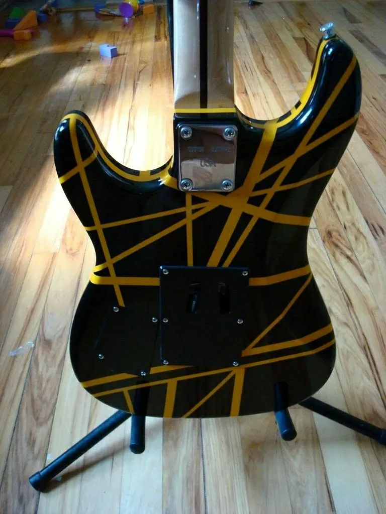 Nadir Kurt Edward Van Halen 5150 Sarı Şerit Siyah Elektro Gitar Floyd Gül Tremolo Köprüsü, Akçaağaç Boyun Klavye