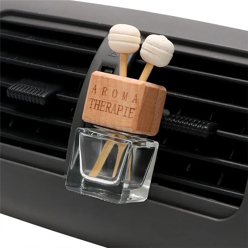 Neue 8 ML Auto Lufterfrischer Hängende Glasflasche Für Ätherische Öle Auto  Parfüm Flasche Kristall Auto Styling Auto Ornament Parfüm Anhänger Von 1,31  €