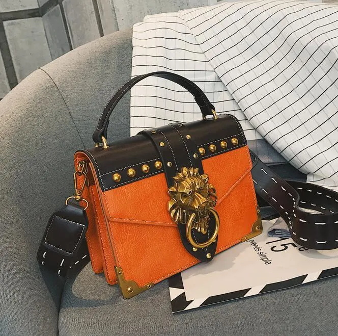 Fabrika Toptan Kadınlar Bag Street Trend Rivets Kadın Omuz Çantaları Kişilik Öncü Kilit Punk Omuzlar Çanta Flip Deri Perçin Moda Çantaları