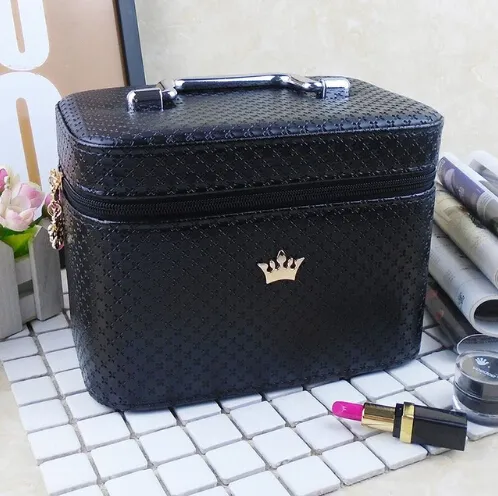 Kvinnor Noble Crown Stor kapacitet Professionell makeup Case Organizer Högkvalitativ kosmetisk väska Portable Borste Storage Box resväska