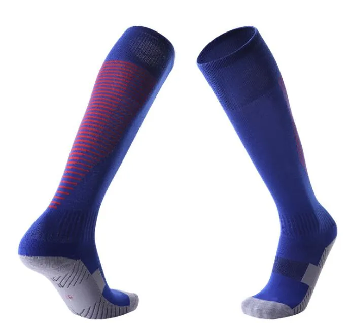 Chaussettes de football antidérapantes pour enfants adultes populaires, bas de serviette épais, chaussettes à tube long, confortables, résistantes aux sports pour enfants