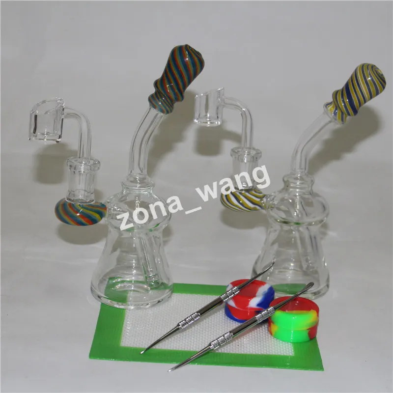 narghilè Bicchiere di vetro Dab Rig Bong Heady Bong Mini Pipa ad acqua Piattaforme petrolifere spesse Tubi in silicone per fumatori di cera con banger al quarzo