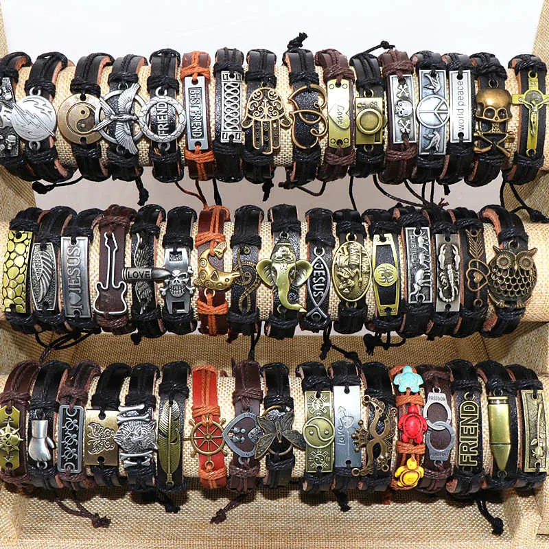 Mens Vintage Cross Jesus Love Animal etc Mix Style Läder Metall Charm Armband Justerbar Manschettkorg Bangle Armband för Kvinnor Gåvor Smycken