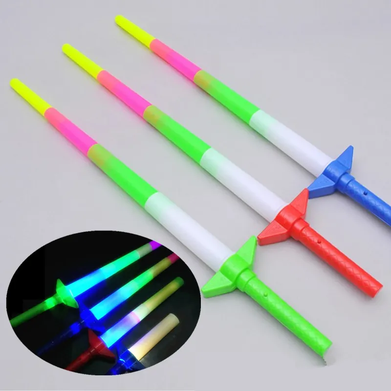 Glow Stick LED Aste colorate led lampeggianti Spada luce tifo festa Disco bagliore bacchetta Calcio Concerto musicale Cheer puntelli regalo premio WCW306