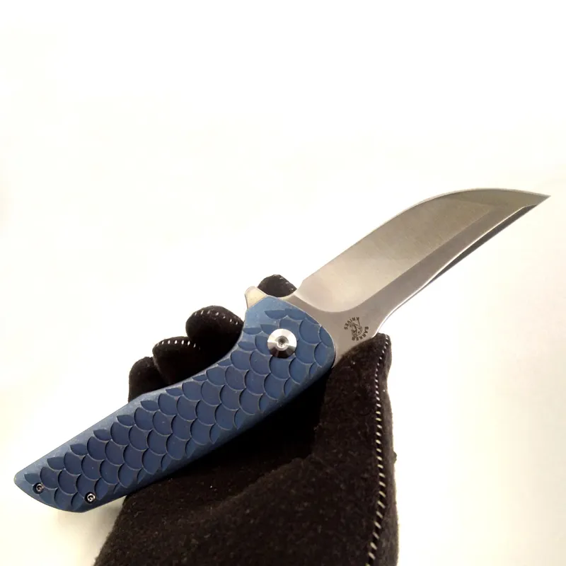 Nieuwste Design Johannes Barker Custom Knijnen Dragon Schaal Hokkaido Flipper Blue Titanium Handvat M390 Blade Vouwmes Tactische Pocket EDC Outdoor Collection Tools