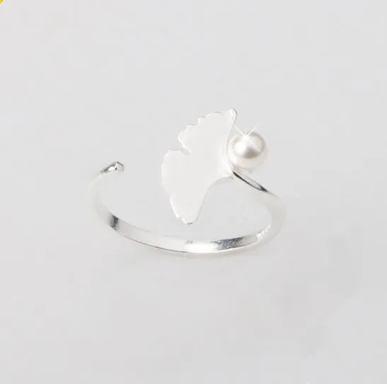 Antik Silver Ginkgo Leaf Växt Öppnande Finger Ring För Kvinnor Lady Elegant Vigselringar Imitation Pearl Lovely Gift