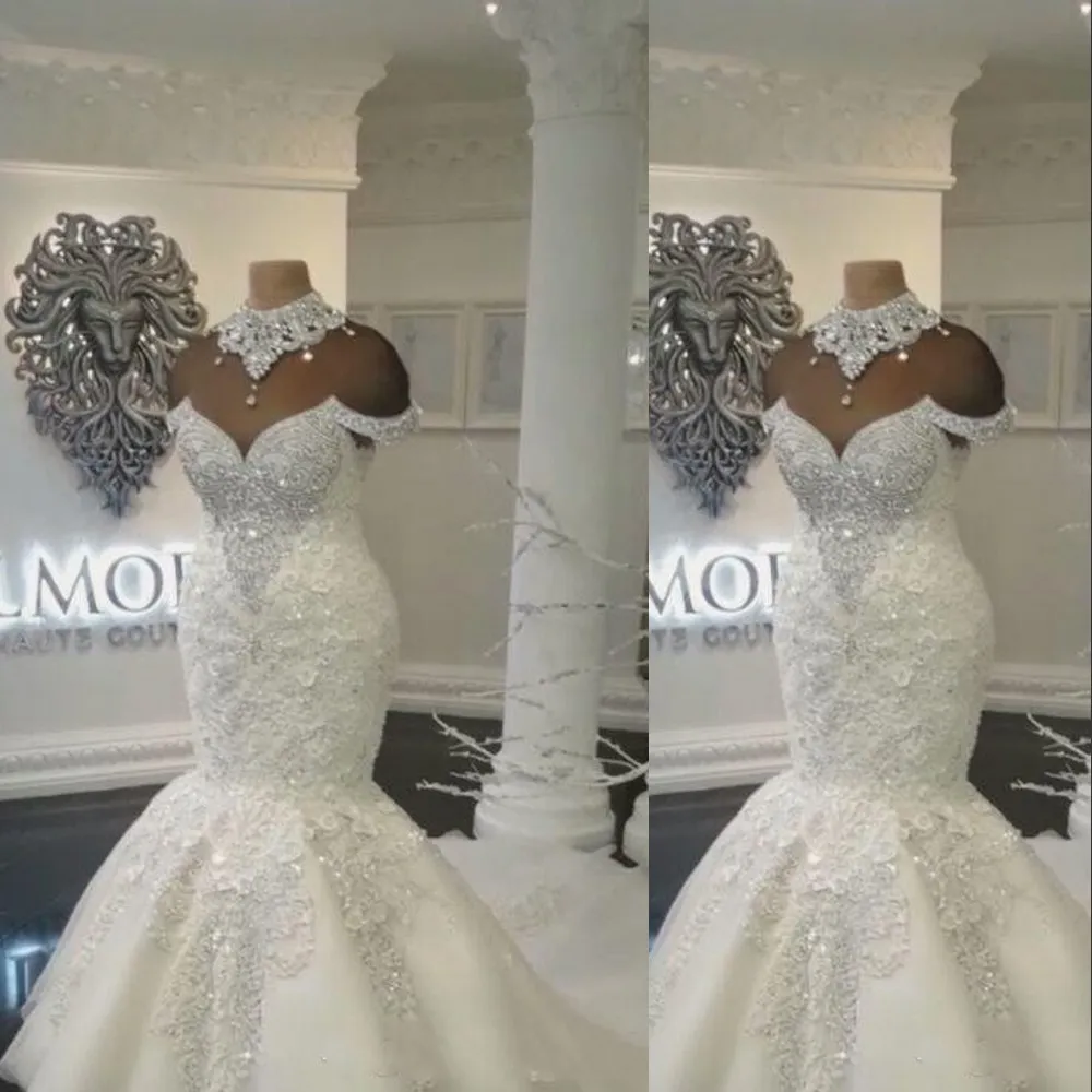 New Sexy Luxury Dubai Arabic Mermaid Wedding Dresses High Neck Illusion Lace Appliques Crystal Beaing Hollow Back Tulle Formal Bri256P