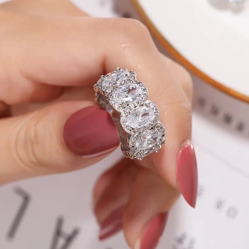Anillo De Compromiso De Diamantes Negros Banda De Eternidad De