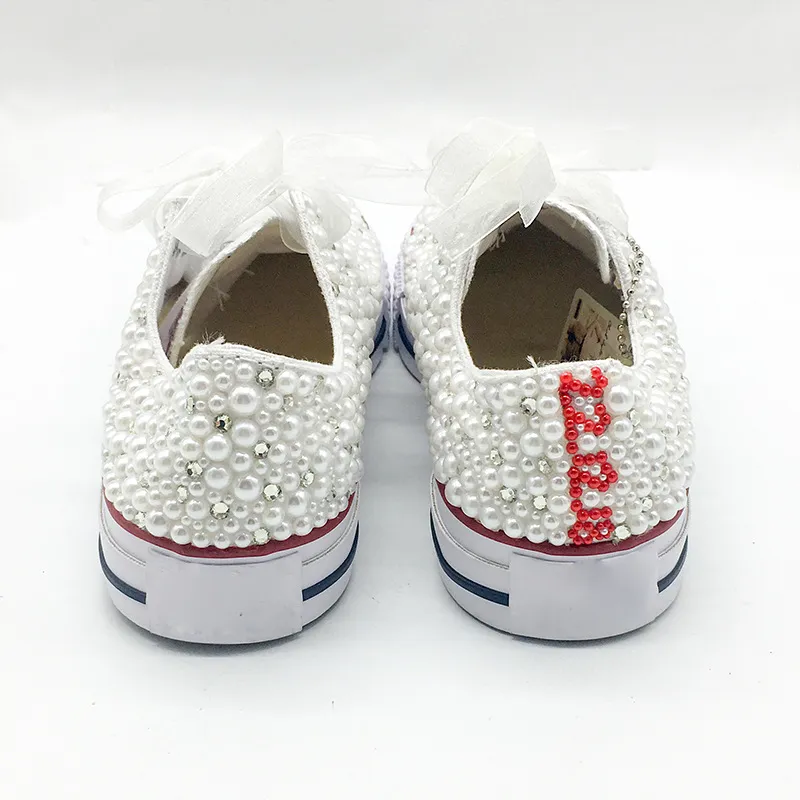 Landstijl Trouwschoenen Dames Handgemaakte Kristallen Parels Sneakers Bruids Platte Schoenen Canvas Plimsoll Bruidsmeisjes Sneaker Schoenen Maat 34 44